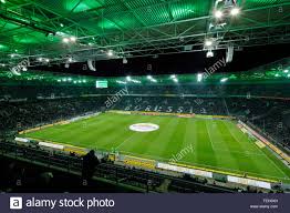 Borussia mönchengladbach with cichon personalmanagement gmbh. Flutlichtspiel Stockfotos Und Bilder Kaufen Alamy