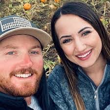 Troy Jelinek's Instagram, Twitter & Facebook