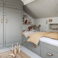 New england style with wainscoting, turned bun feet, and turned finials unfussy, classic design in a new neutral: 90 Grey Kids Rooms Ideas Kid Room Decor Kids Room Kids Bedroom