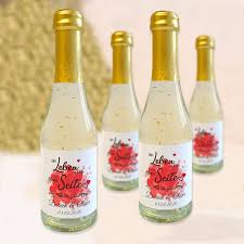 Verpackungen für eine, zwei, drei, vier oder sechs flaschen wein oder sekt finden sie in dieser kategorie. Piccolo Sekt Mit Eigenem Etikett Zur Hochzeit 0 2 L Geschenkplanet