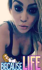 Stephanie Silvas🇧🇷 (@Steph_Silvas17)