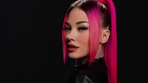 Brenda Serna, la DJ que no teme a los grandes escenarios