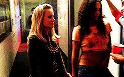 Los gifs de whatsapp son animaciones cortas que se repiten una y otra vez. Veronica Mars Investigations