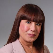 At Premier Sotheby's International Realty, our advisors are supported by a  top-ranked, respected real estate company and a skilled support team.  They...