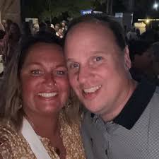 April Donley Sinnock (@muscleupmomma) • Threads, Say more