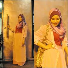 64,909 likes · 44 talking about this. Nor Alifah A Old Blossom Box Store Obb Watches Necklace Forever 21 Flower Ring Pastelina Alexis Maxi Skirt Padini Seed Basic Shirt Layering Lookbook