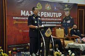 Satu perkara yang anda kena sedar, sebenarnya anda bersaing dengan ribuan calon lain yang merebut jawatan pembantu pendaftaran kp19 ini. Jpj Malaysia On Twitter 17 11 2017 Melaka Ybhg Dato Kp Jpj Menyempurnakan Majlis Penutup Kursus Asas Pembantu Penguatkuasa Gred Kp19 Di Akademi Jpj Jpj Mot Https T Co Vfl9wfv7dk
