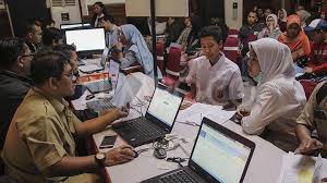 Check spelling or type a new query. Temukan Ketidaksesuaian Ombudsman Buka Posko Pengaduan Ppdb 2019 Metro Tempo Co