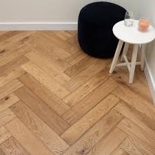The unparalleled vinyl floor groover at alibaba.com offer terrific solutions for construction projects. Painswick Swift Oak 125 X 600 X 15 4mm Parquet Flooring