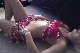 FLOOR Belly-Dancing to ARABIC song 1