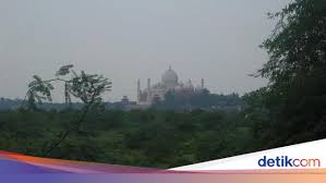 We did not find results for: Segitiga Emas India Taj Mahal Lambang Cinta Abadi
