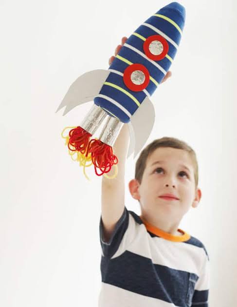 HOW TO MAKE A BOTTLE ROCKET