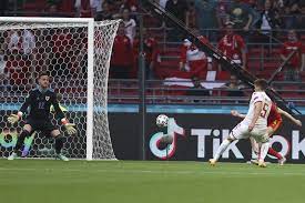 Eurocopa previa del partido de gales v dinamarca el 26 de junio de 2021, incluídas las últimas noticias de los clubes, enfrentamientos, y así como los últimos cinco partidos. Rkwcyyhw0i7gm