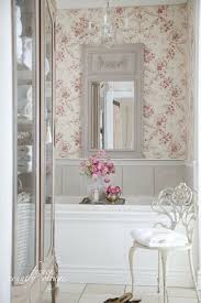 Painted with our cottage white finish and distressed just right. Bagni Shabby Chic I Migliori 30 Per Scoprire Come Realizzarli