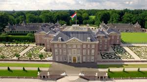 Paleis Het Loo In Apeldoorn The Netherlands 4k Castle House Grand Homes Netherlands