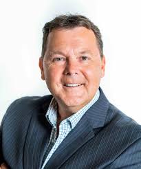 ROYAL LEPAGE HALLMARK : Helping you is what we do. : Hallmark Realty  Saskatoon -All MLS listings at your convenience !