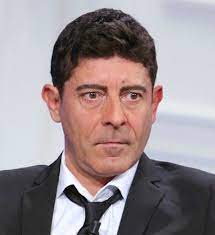 Luca laurenti uudelleentwiittasi davide piacenza. Luca Laurenti Biografia