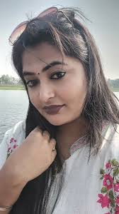 Pretty moon.. happy Holi 🥳