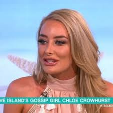 Chloe's got her eyes on new boy dale who tells her about his geeky side and love for anime. Love Island Star Chloe Crowhurst In Hospital After Serious Car Accident Wales Online
