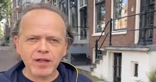 Jun 19, 2021 · ik voelde zelfs enige trots. 69l0nrswwf Ylm