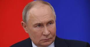 Putin faces army revolt as 'commanders refuse to send troops' to storm key… 