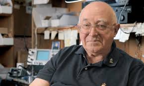 GForce Software Bright Sparks: Mini-Doku über den Synthesizer-Pionier Tom  Oberheim