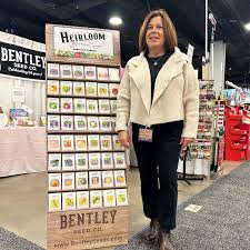 In a barren winter landscape, it's hard not to dream of the bright colors  of spring and summer. Here are a few photos from customer Dian Floyd to  lend some cheer to