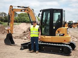 Review Cat 305e2 Excavator