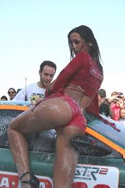 Resultado de imagem para cars girls MOSCOW