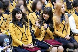 I dragged my heels on it because i knew it would be a lot of . 10 Potret Persahabatan Joy Red Velvet Dan Yerin Gfriend Goals Banget