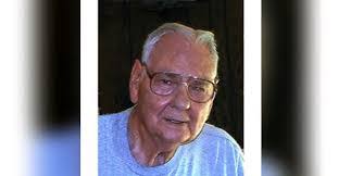 Carter Hearn's Instagram, Twitter & Facebook