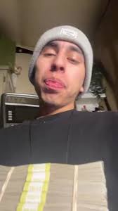 yxngmax21 (@yxngmax_21)