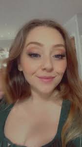 Kara Jade Sullivan (@karajadesullivan)