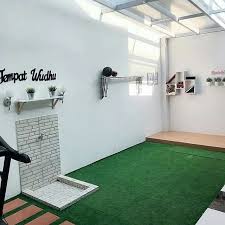 Model tempat wudhu minimalis klasik cocok bagi mushola yang areanya tidak terlalu luas. 7 Inspirasi Desain Tempat Wudhu Instagramable Sederhana