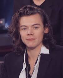 Harry styles cambia look per l'inizio delle riprese di don't worry darling, il suo nuovo film. ØªÙÙØªØ± Bea Ø¹ÙÙ ØªÙÙØªØ± Ridatemi Harry Styles Con I Capelli Lunghi Meritiamo Un Ritorno Di Prince Harry Https T Co 3syo9qs88s