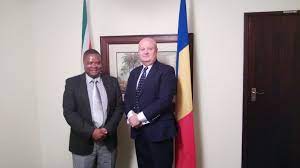 Clădirile ambasadei au fost construite în 1936. Intalnire Intre Ambasadorul Romaniei Si Secretarul Permanent Al Ministerului Apararii Din Africa De Sud Ambasada Romaniei In Republica Africa De Sud