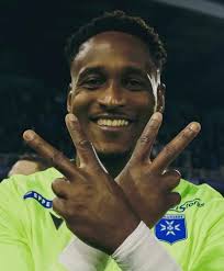 Donovan Leon, one of the key players in Auxerre’s impressive season in  Ligue 1 ✨🇬🇫. #goalkeeper #footbal #highlight #fyp #foryo #leon #auxerre  #aja #guyane #ligue1 #save