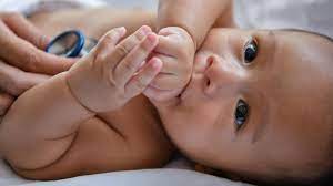 Was Kann Ich Tun Wenn Das Baby Husten Hat Hallo Eltern