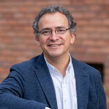 UANDES School of Business & Economics