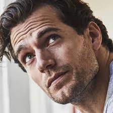 Henry's father, colin richard cavill, a stockbroker, is of english origin (born in chester, england). Henry Cavill Brasil Startseite Facebook