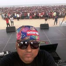 R&B Mix for Relaxation and Fun by DJ Menace