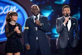 One Popular American Idol Host Was A Disaster On Snl