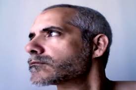 La Secta de los Perros muerde la buena literatura