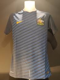 642,605 likes · 26,336 talking about this. Australia Away Football Shirt 2016 2017