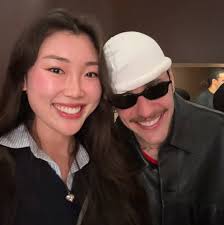 more photos of Justin Bieber at Rhode's pop-up event last night in Los  Angeles, CA. : r/JUSTINBIEBER