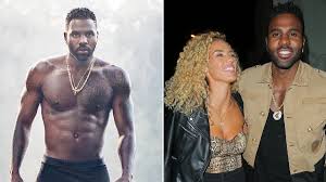 He pleads the 5th, but kind of gives it up. Jason Derulo S Girlfriend Has No Complaints About His Bulge Photo Metro News
