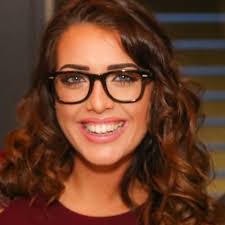 Amanda Dunford's Instagram, Twitter & Facebook