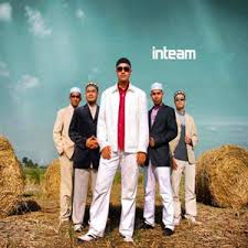 Ada 20 gudang lagu inteam nur kasih lirik terbaru, klik salah satu untuk download lagu mudah dan cepat. Download Lagu Nur Kasih Oleh In Team Mp3 Stafaband