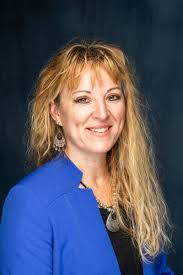 Michelle Plourde's Instagram, Twitter & Facebook