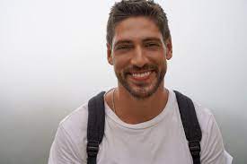 Actor birth day 9 birth month september birth year 1987 portuguese. Angelo Rodrigues Participa De Serie Sobre Incendios De 2018 Na Serra De Monchique Holofote